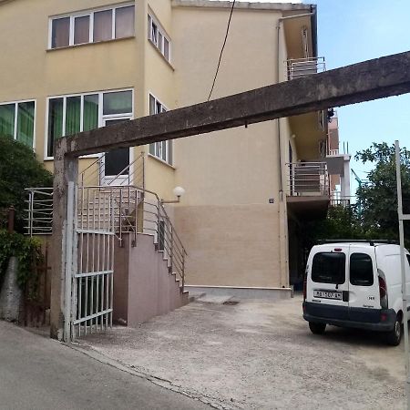 Apartmani Ivanka Makarska Eksteriør billede