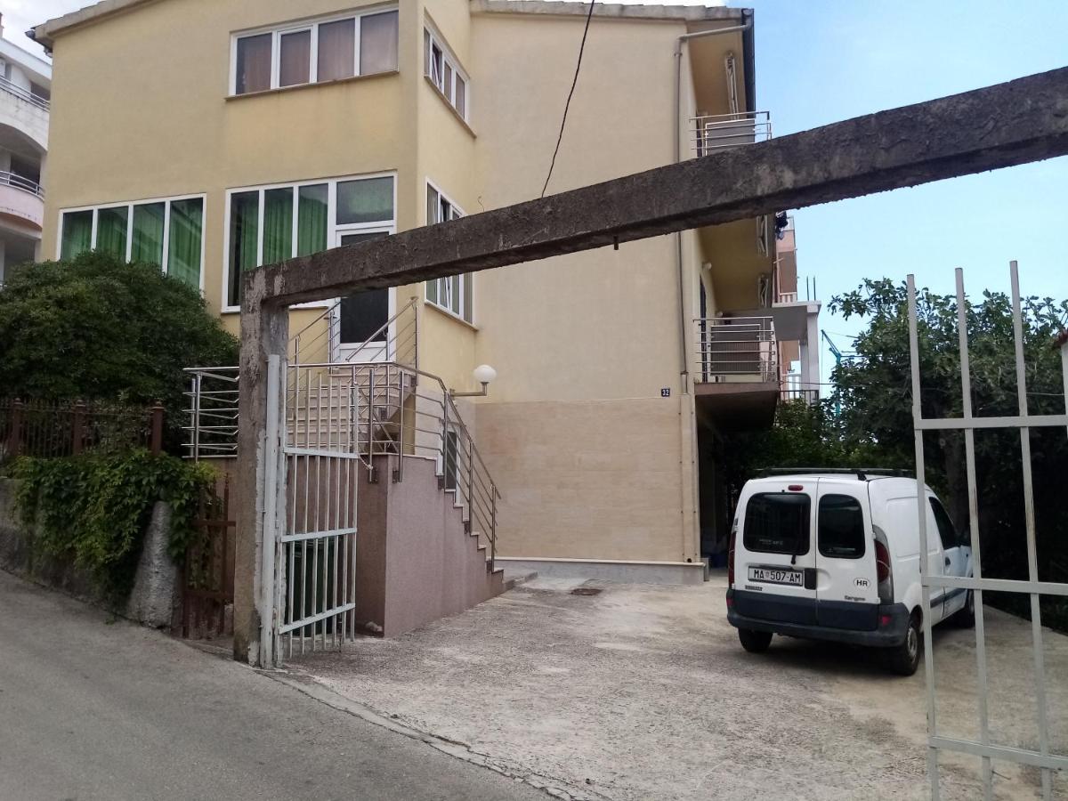 Apartmani Ivanka Makarska Eksteriør billede