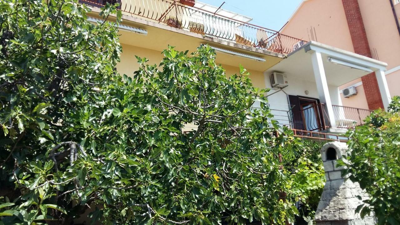 Apartmani Ivanka Makarska Eksteriør billede