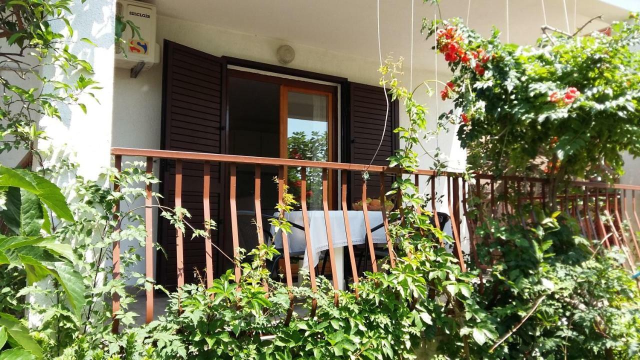 Apartmani Ivanka Makarska Eksteriør billede